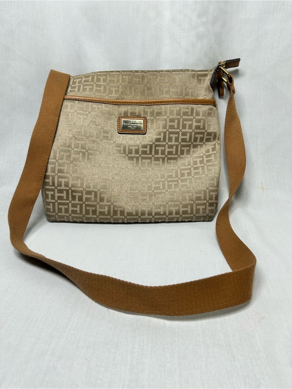 Tommy Hilfiger Beige Jacquard Crossbody with Tan Strap